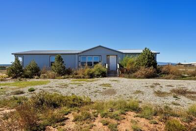 5 Calle SE, Edgewood