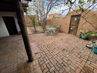 215 19th Street NW, Albuquerque