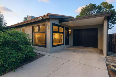 11008 Morris Court NE, Albuquerque