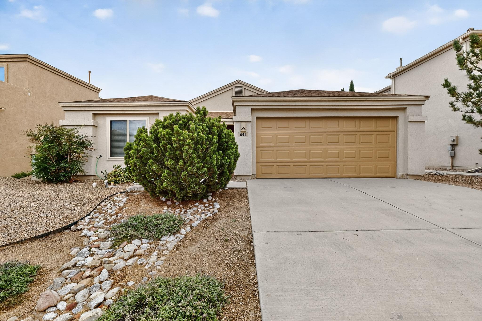 641 Primrose Avenue SW - Main Image
