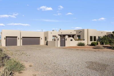 400 ALBOR Circle NE, Rio Rancho 