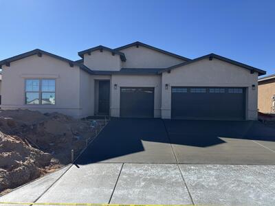 4805 Guadalupe Peak Street SW, Los Lunas
