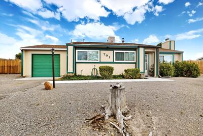 791 Archibeque Avenue SE, Rio Rancho