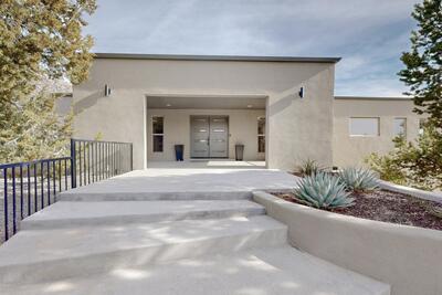 48 Rock Ridge Drive NE, Albuquerque