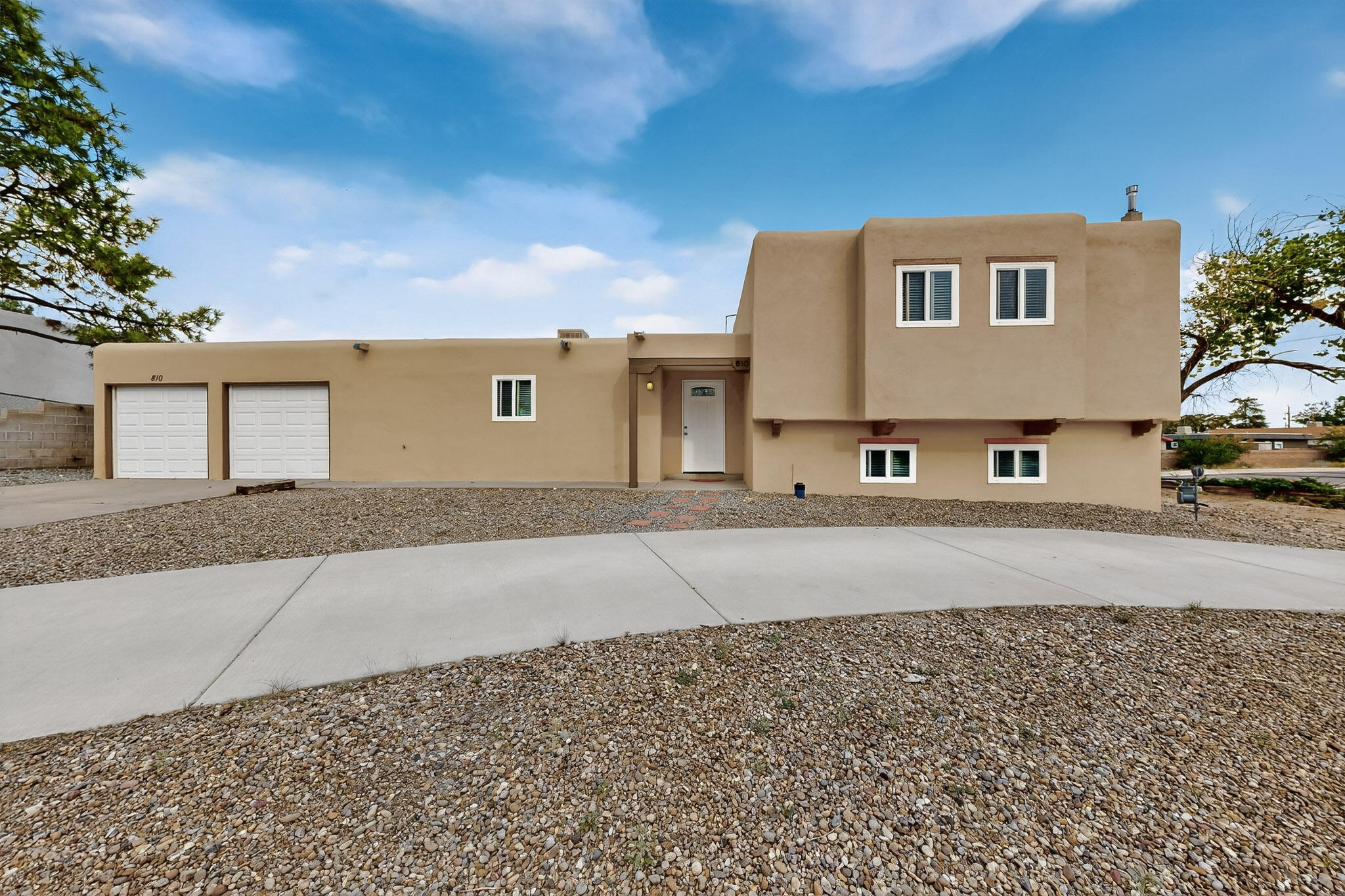 810 San Juan De Rio Drive SE - Main Image