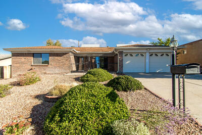 4713 Oahu Drive NE, Albuquerque 