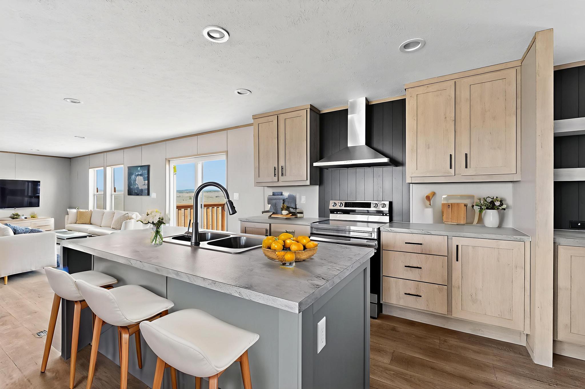 4 Sky Loop - Main Image