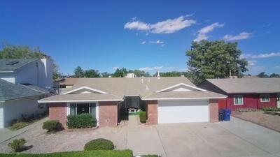 6133 Flor De Mayo Place NW, Albuquerque 