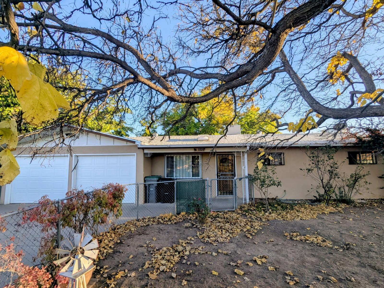 1809 Conita Real Avenue SW - Main Image