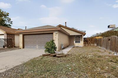 2020 Panda Drive SW, Los Lunas