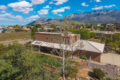 9231 Oakland Avenue NE, Albuquerque 