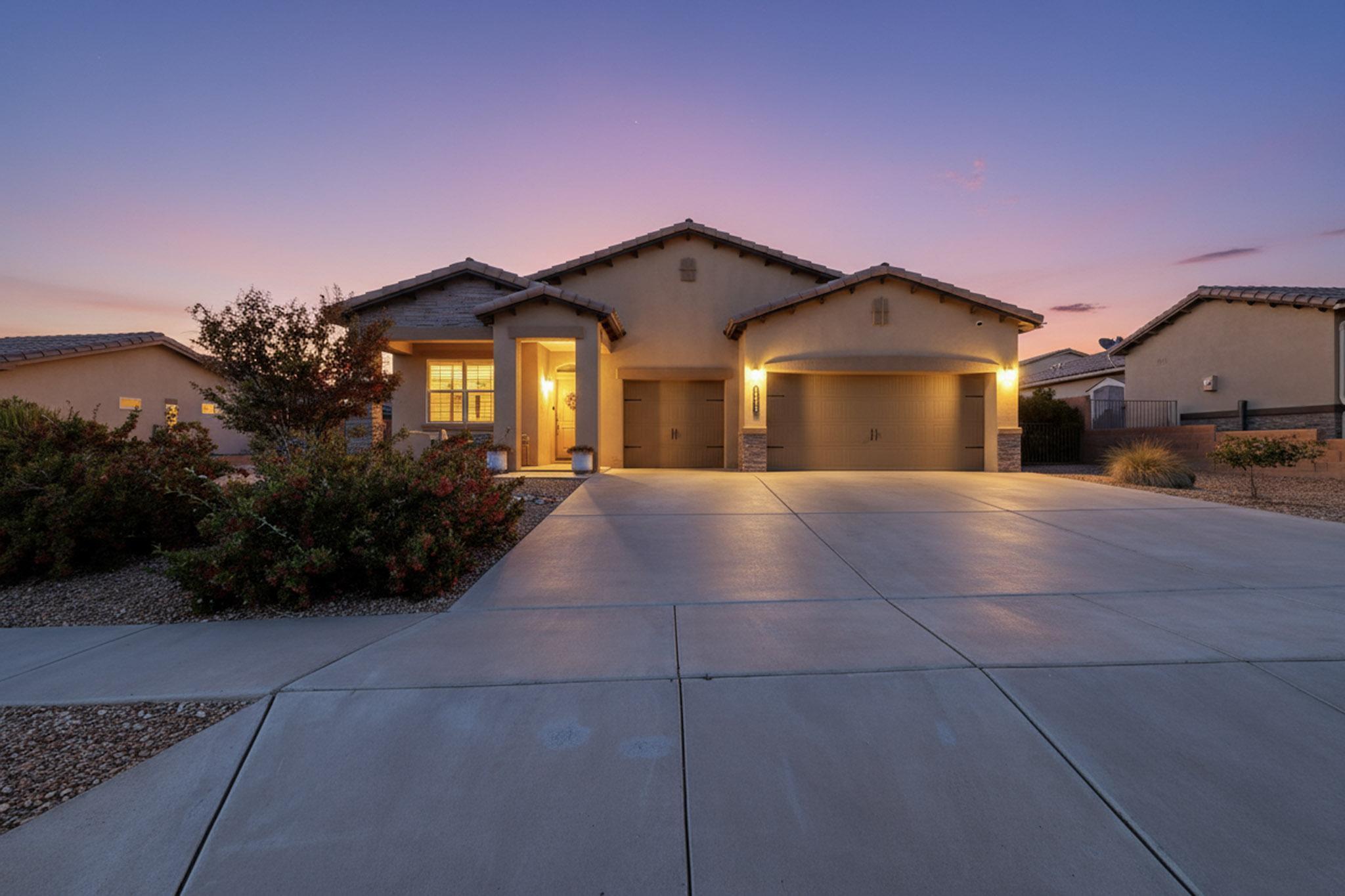 2825 Arce Lane SE - Main Image