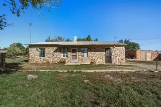 403 Pinon Street, Mountainair 