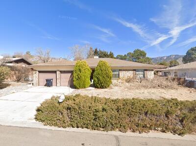 5406 Edwards Drive NE, Albuquerque