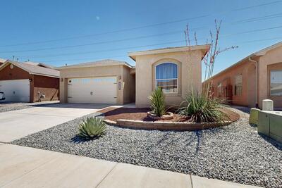 2260 Firewheel Avenue SW, Los Lunas