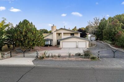 2608 Garner Road SW, Albuquerque
