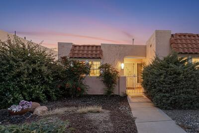 8906 CHAMBERS Place NE, Albuquerque